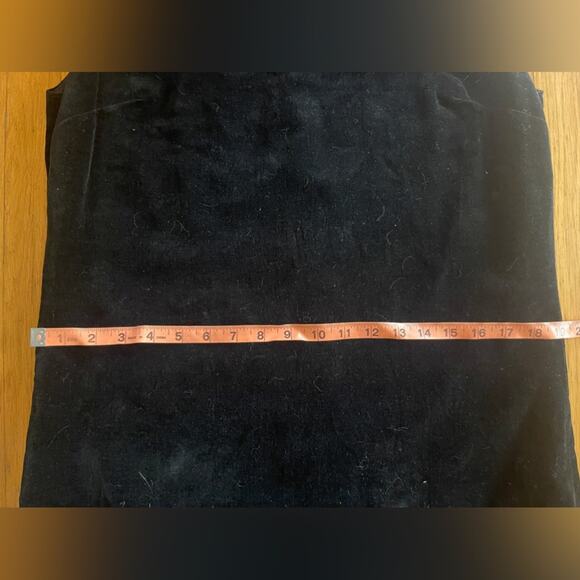 60s Vintage Bobby Brooks Black Velvet Shift Dress - Picture 6 of 9